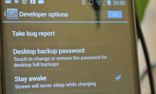 Nexus 4 Stay Awake